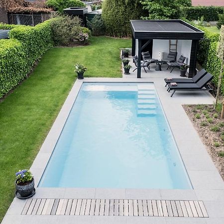 Guesthouse Max Zwijndrecht Exterior photo